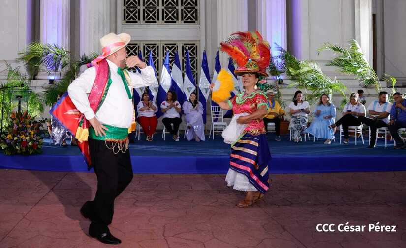 huipil