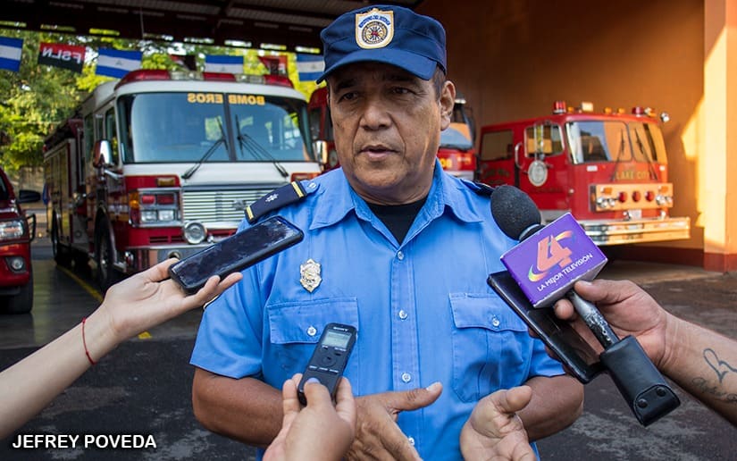 BOMBEROS