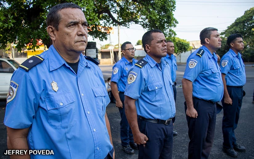 BOMBEROS