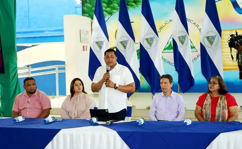 DOCENTES