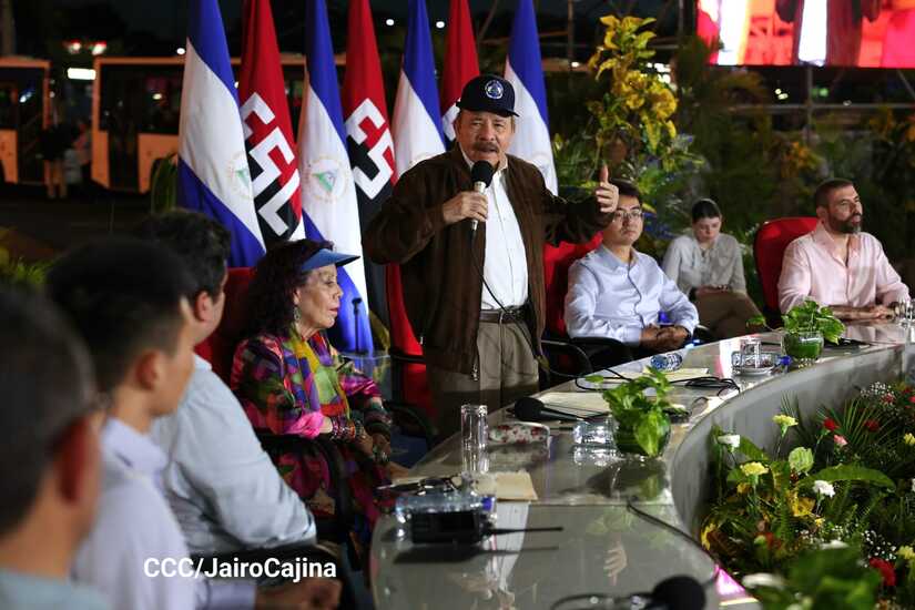 COMANDANTE