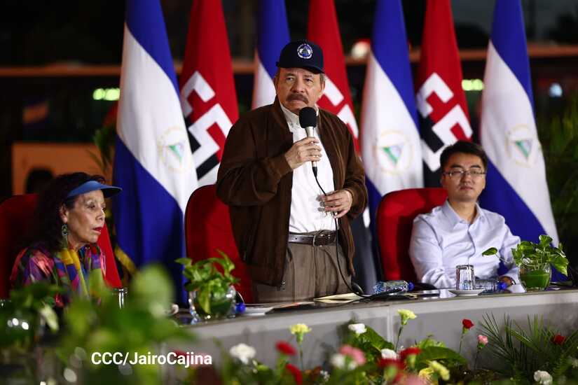 COMANDANTE