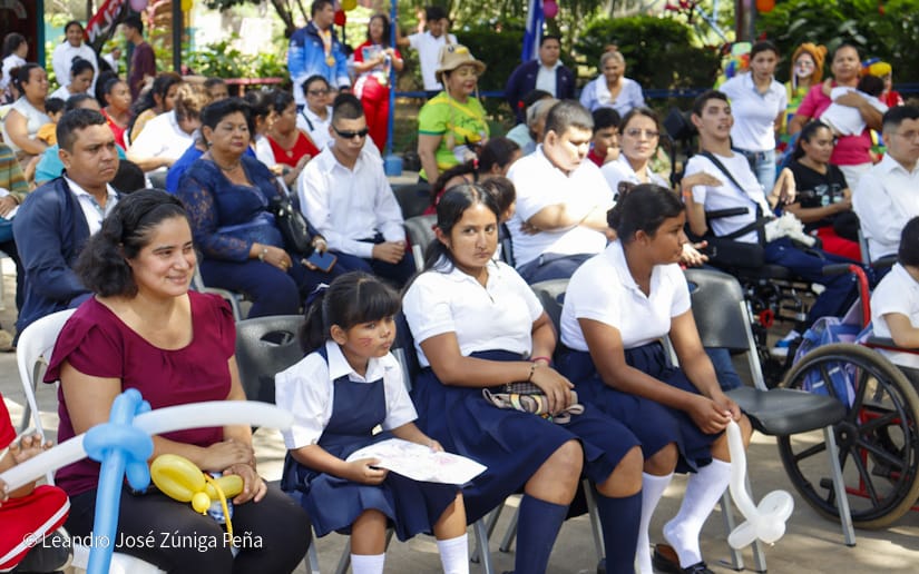 ESCUELA21