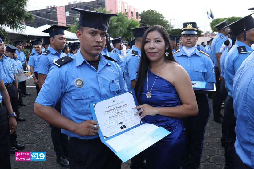 POLICIA20