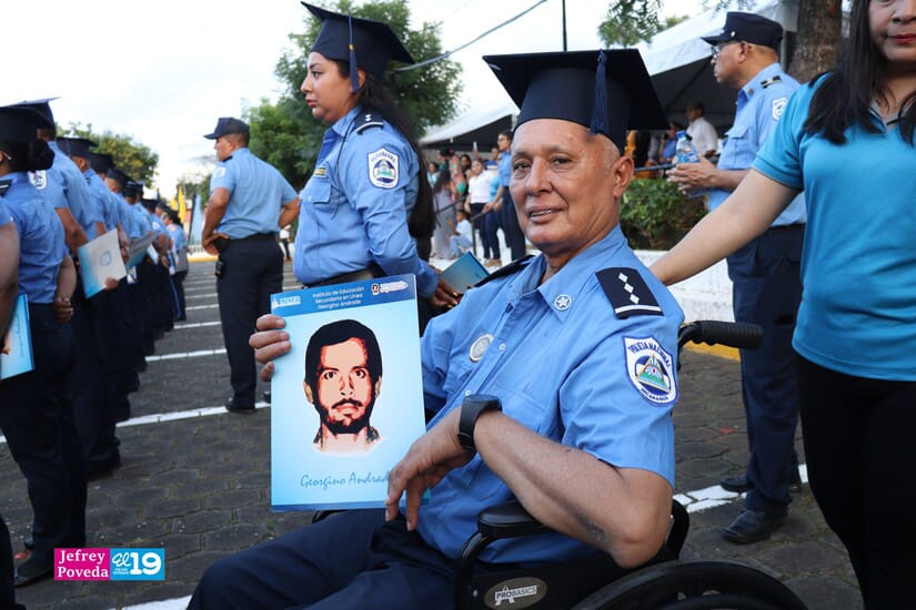 POLICIA27