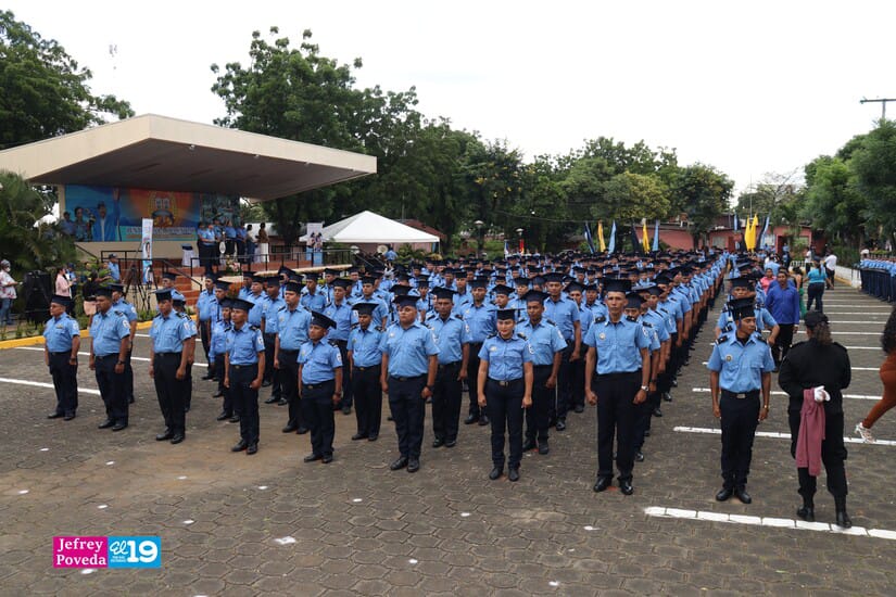 POLICIA8