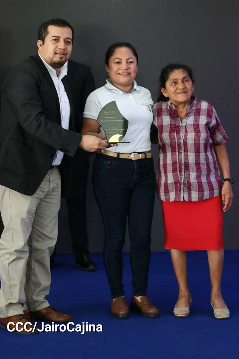 EXPORTADORES38