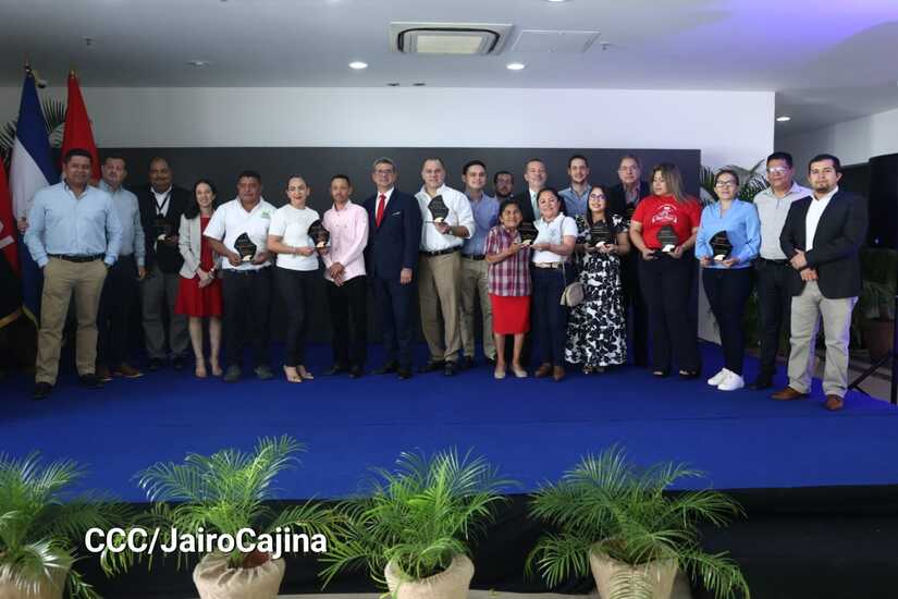 EXPORTADORES41