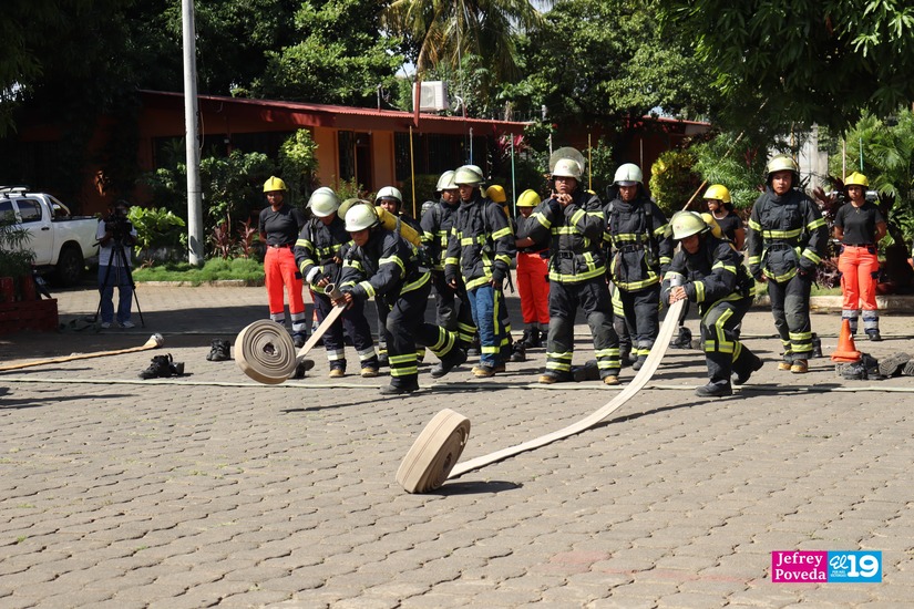 BOMBEROS4