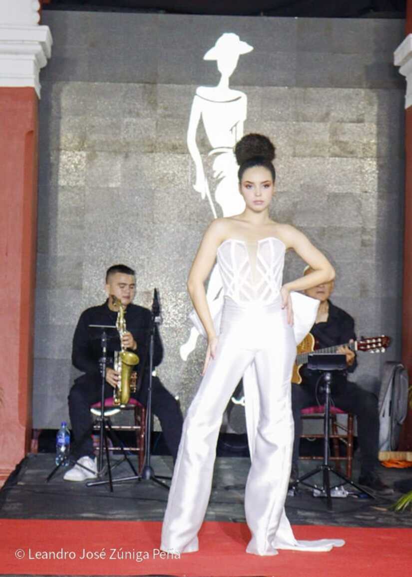 Pasarela22