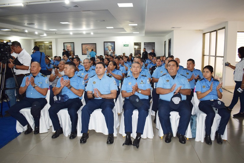policia25
