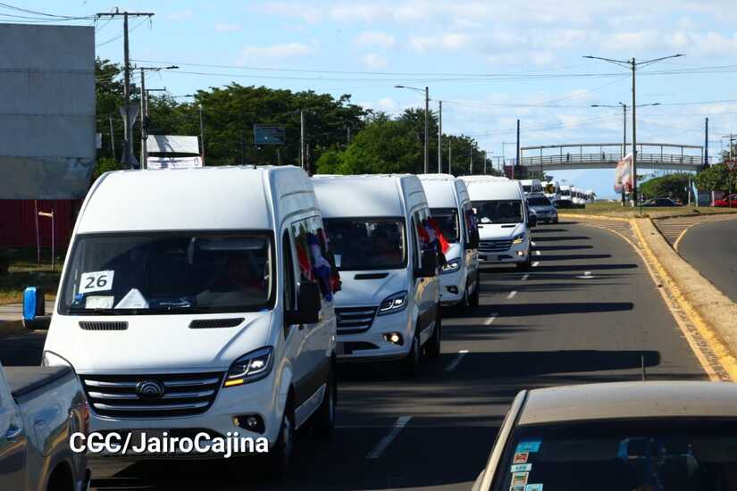 BUSES-(19)