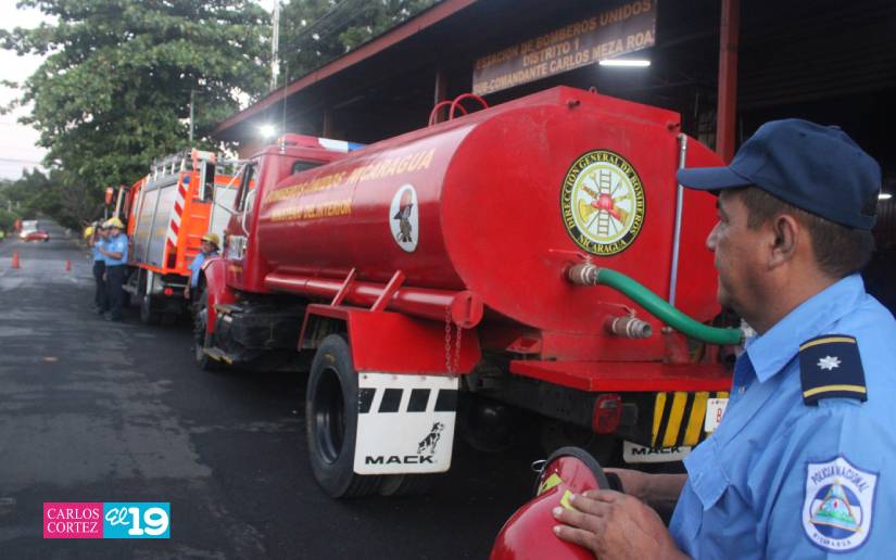 BOMBEROS