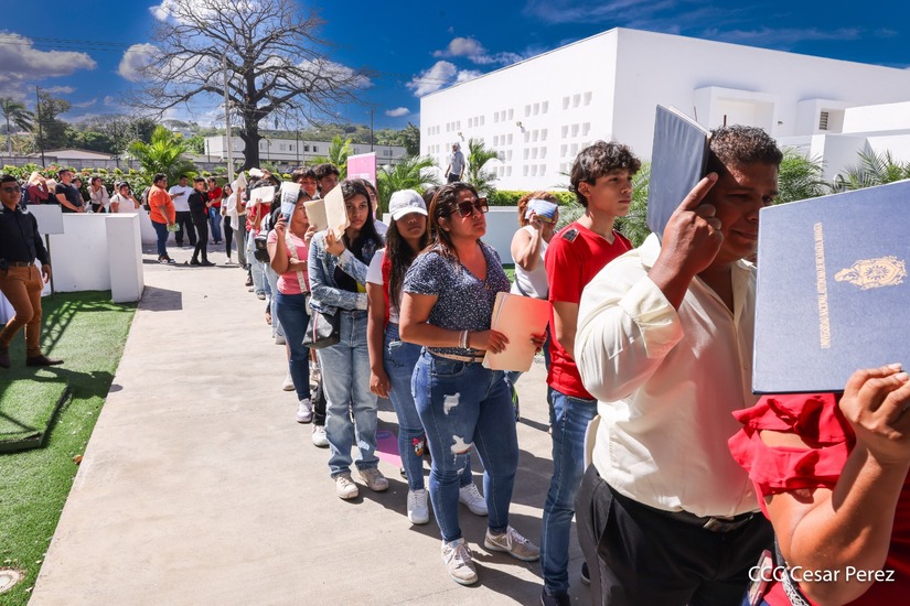 becas
