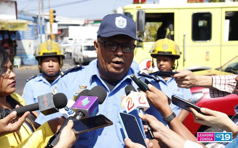 BOMBEROS