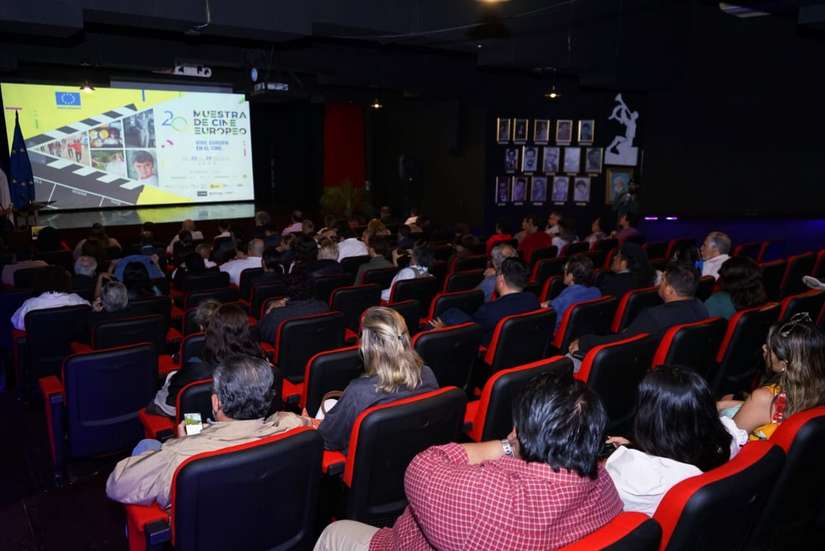 CINE