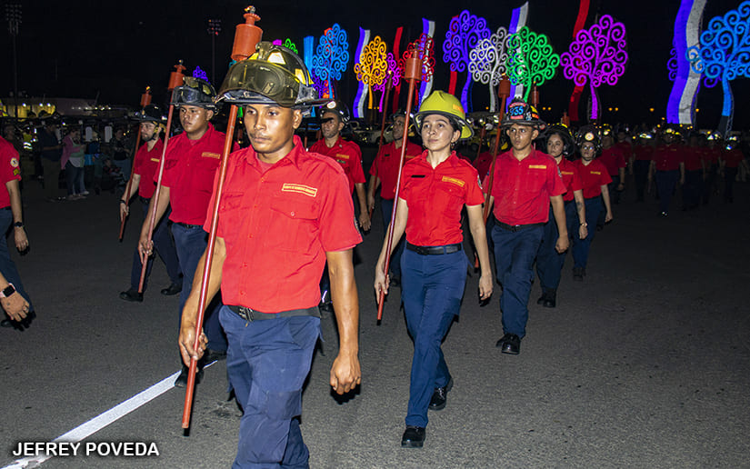 BOMBEROS