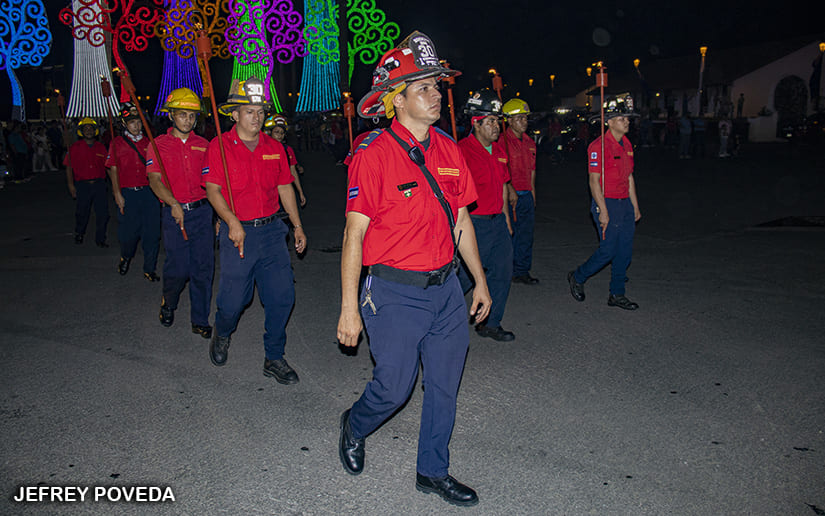 BOMBEROS