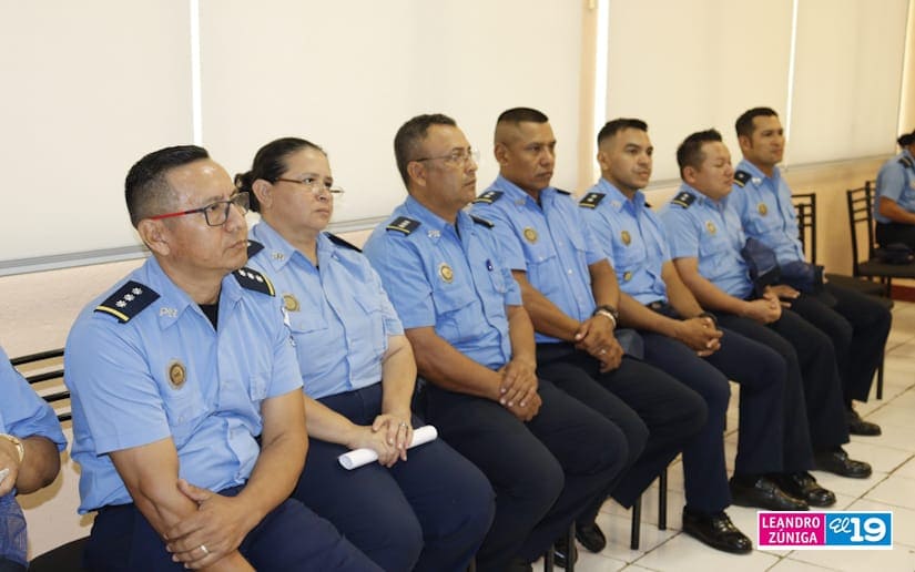 POLICIA