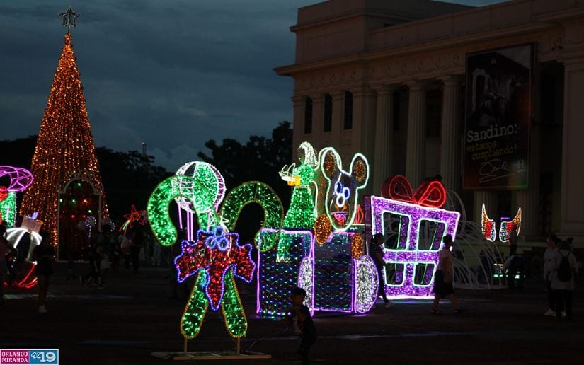 LUCES2