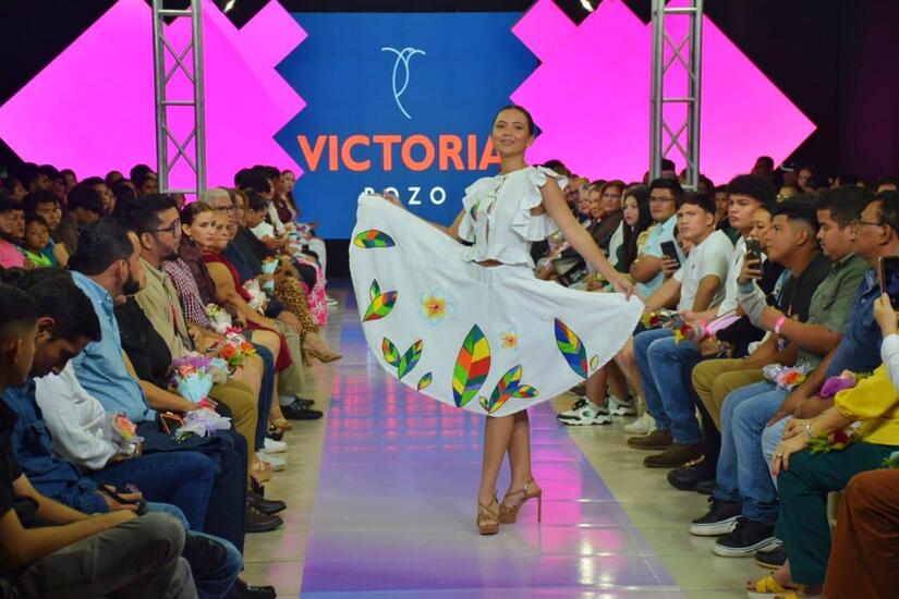 MODA-(4)