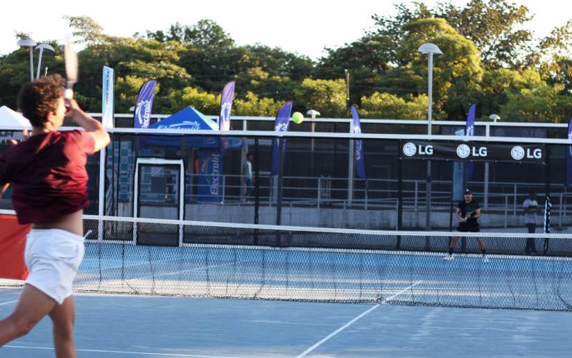 TENIS4