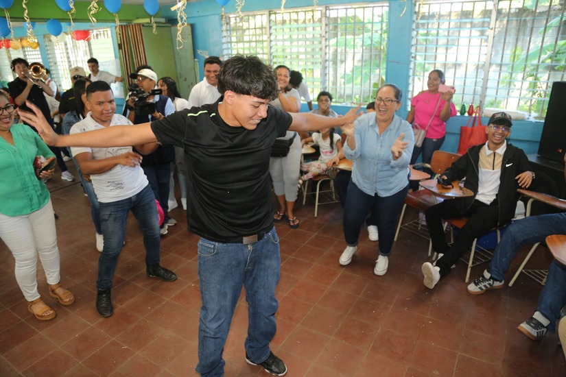 ESCUELA9