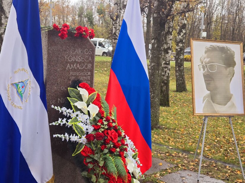 RUSIA8