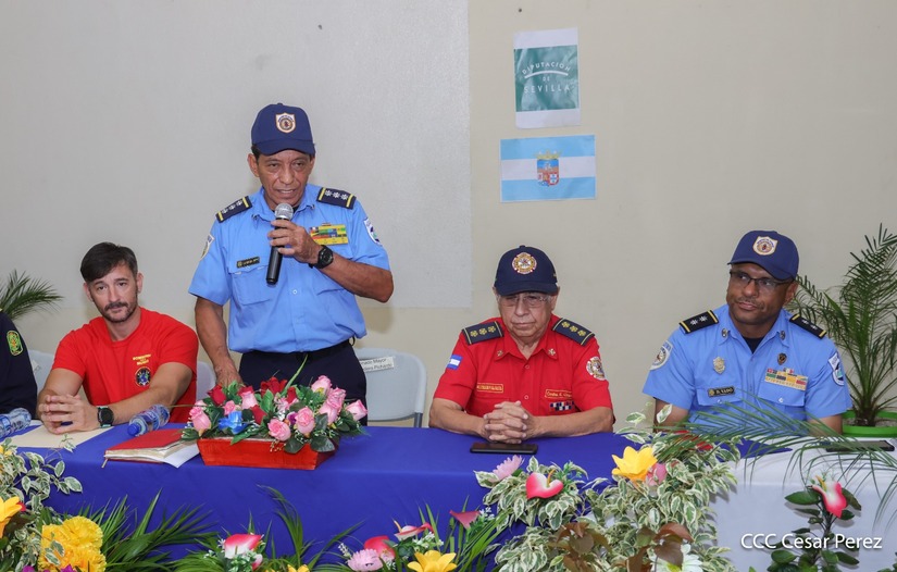 BOMBEROS15