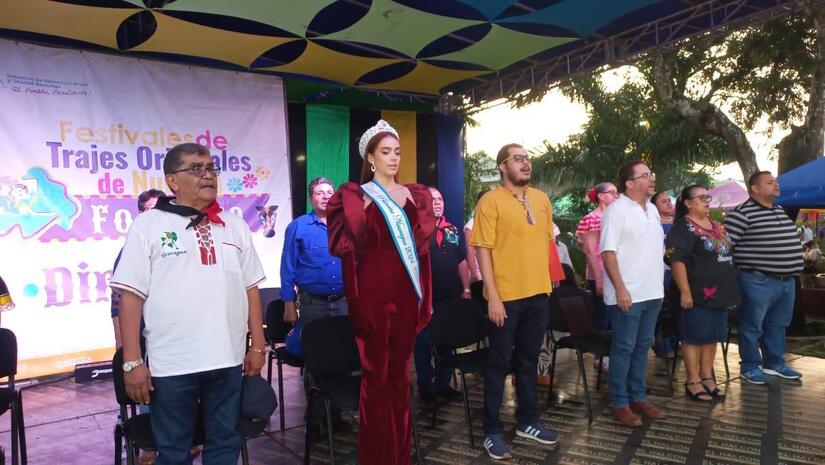 REINAS-(6)