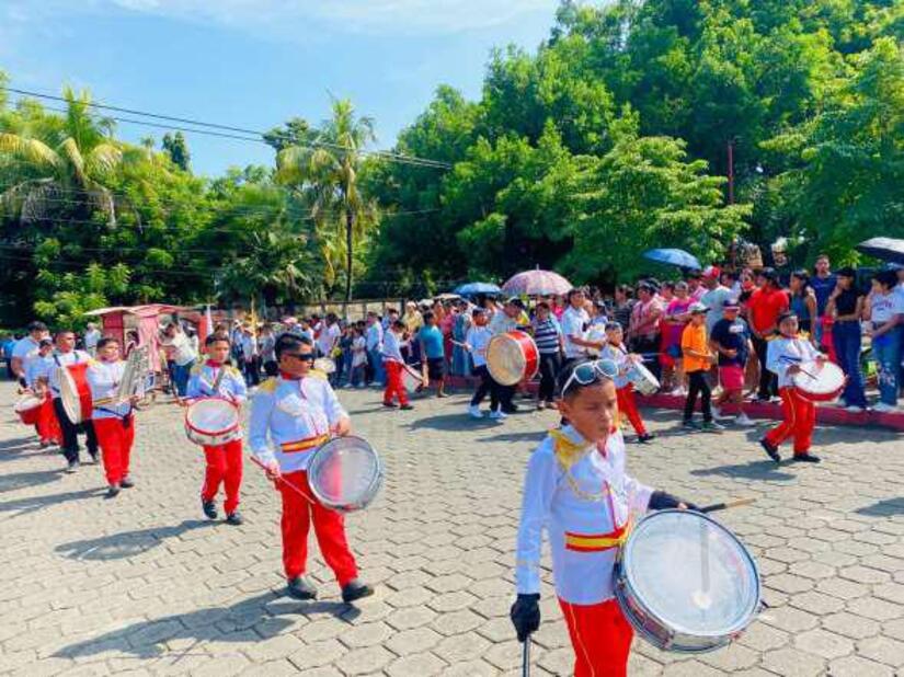 BANDAS19