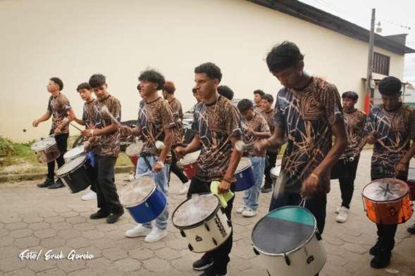 BANDAS6