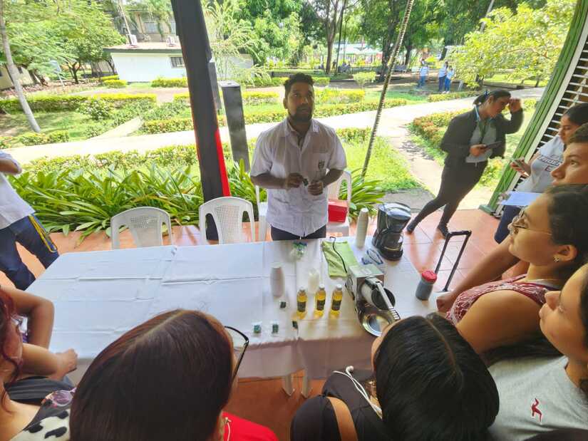 MORINGA10
