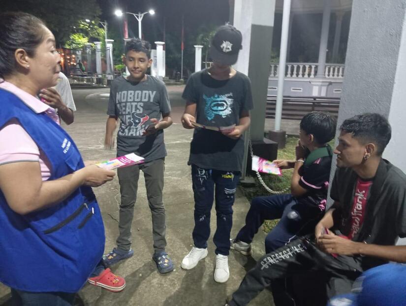 JOVENES8
