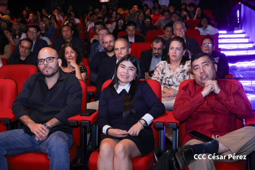 CINE-(23)