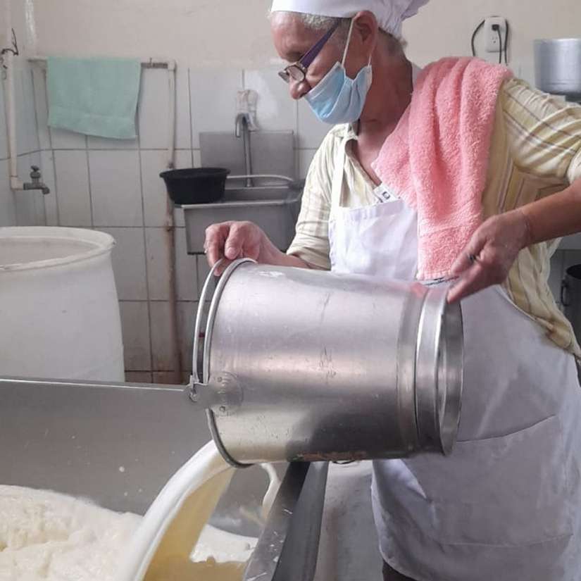 LECHE2