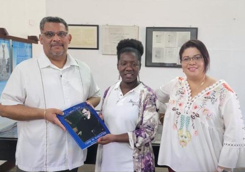 SURINAM-(17)