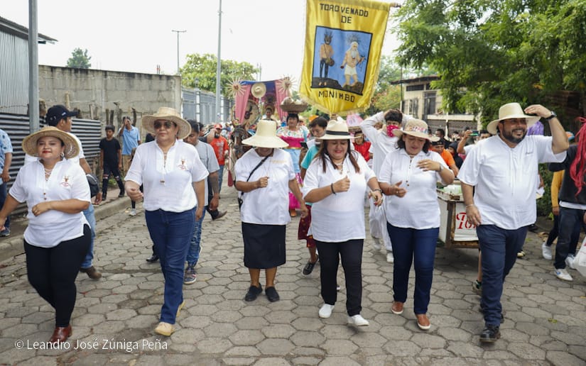 TOROVENADO-(4)
