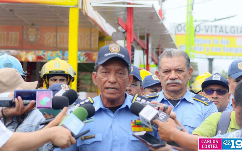 BOMBEROS08