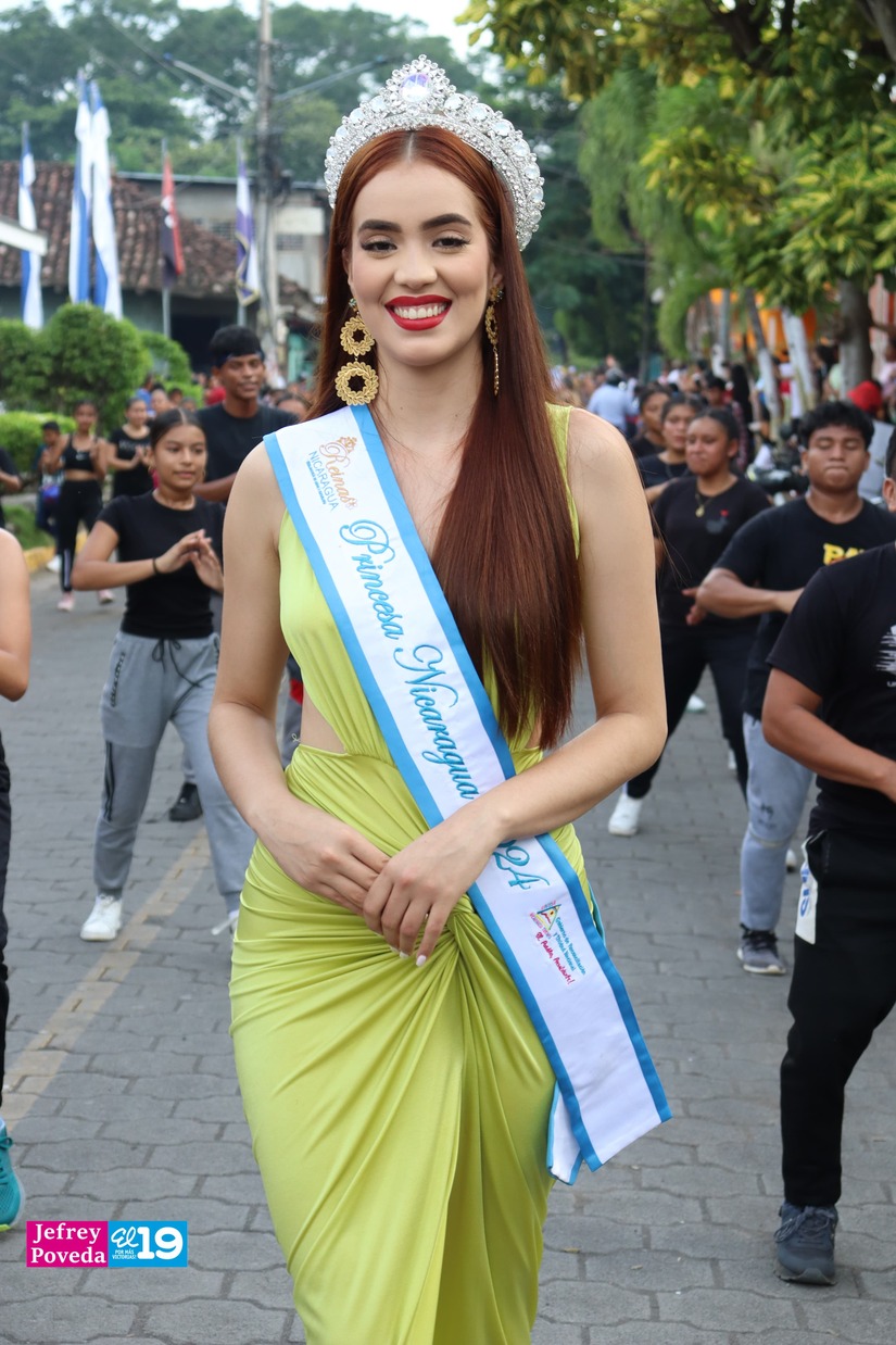 DESFILE-OTRA23
