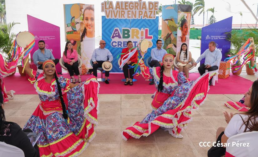 Abril-Creativo-19