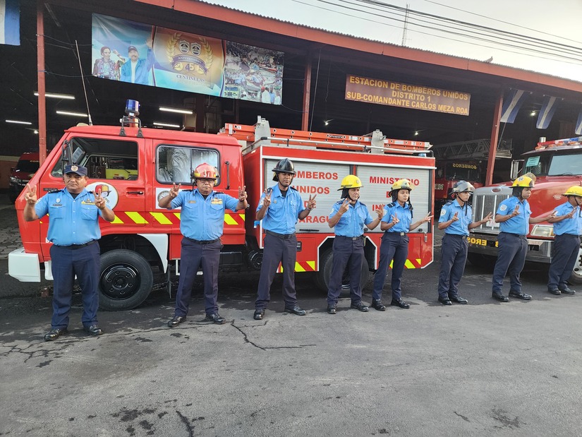BOMBEROS-(4)