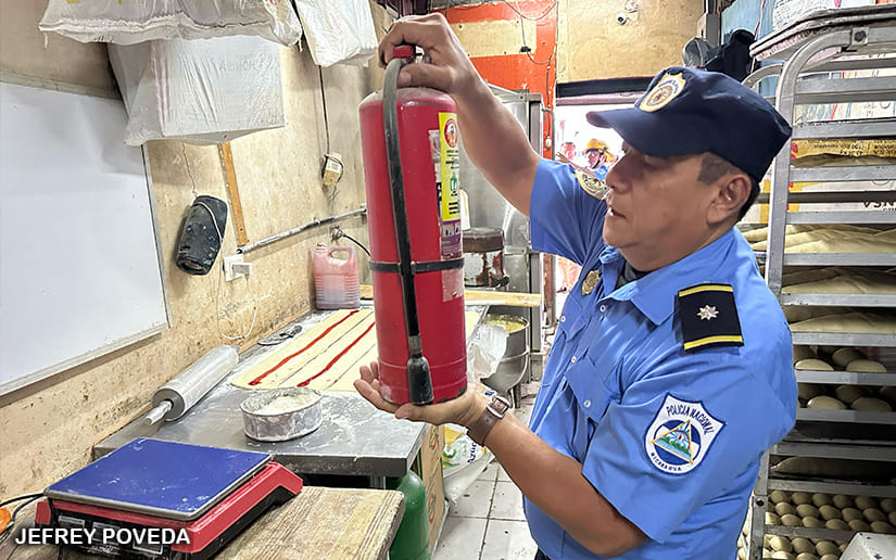 Bomberos-Unidos-8