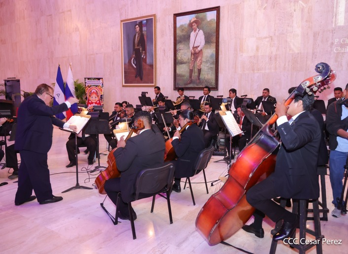 RUSIA30