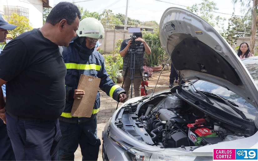 BOMBEROS4