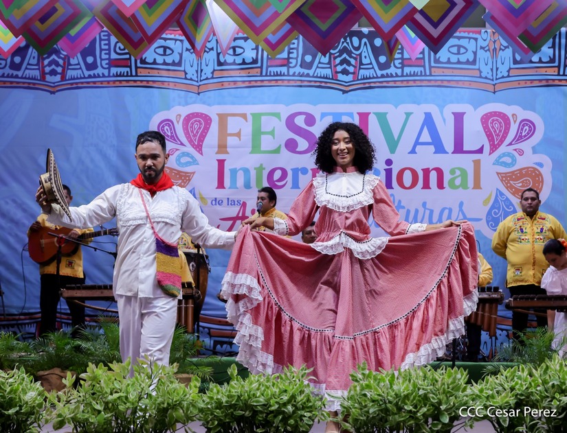 FESTIVAL-18