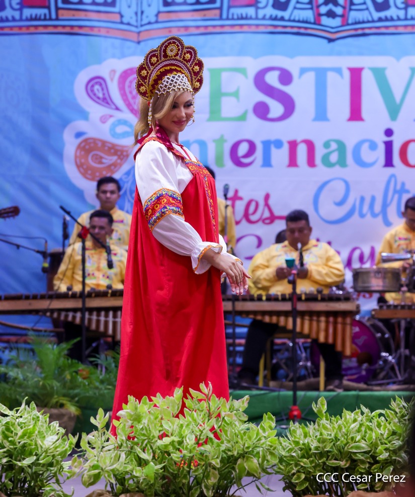 FESTIVAL-47