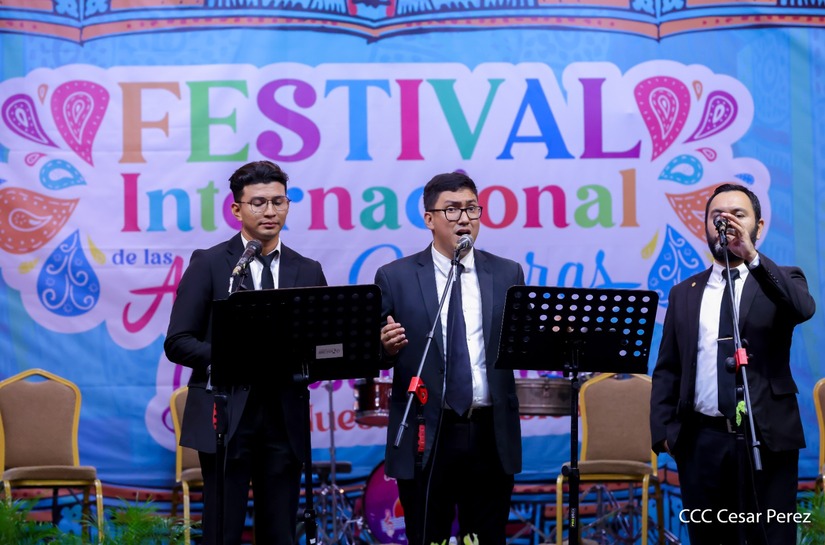 FESTIVAL-61