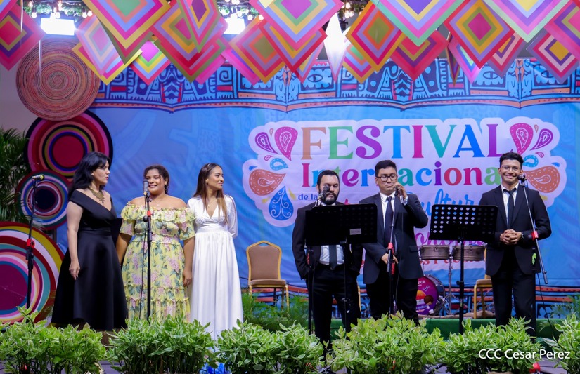 FESTIVAL-64
