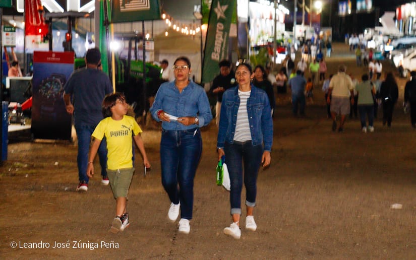 FERIA-(5)